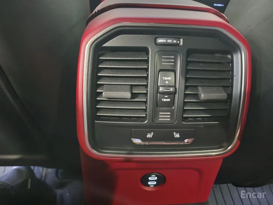 Фото 15 - Porsche Macan