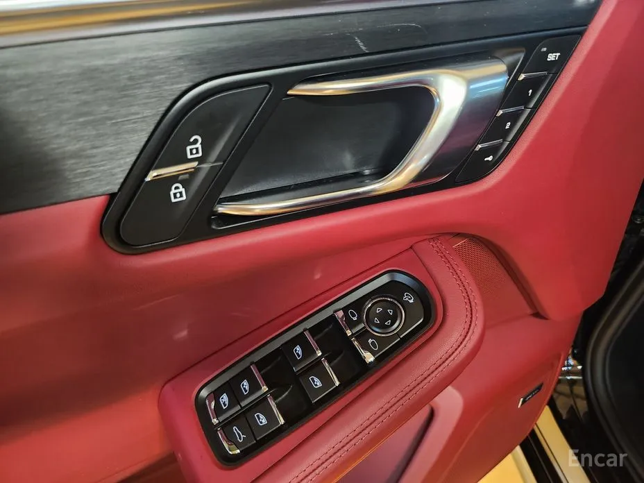 Фото 9 - Porsche Macan