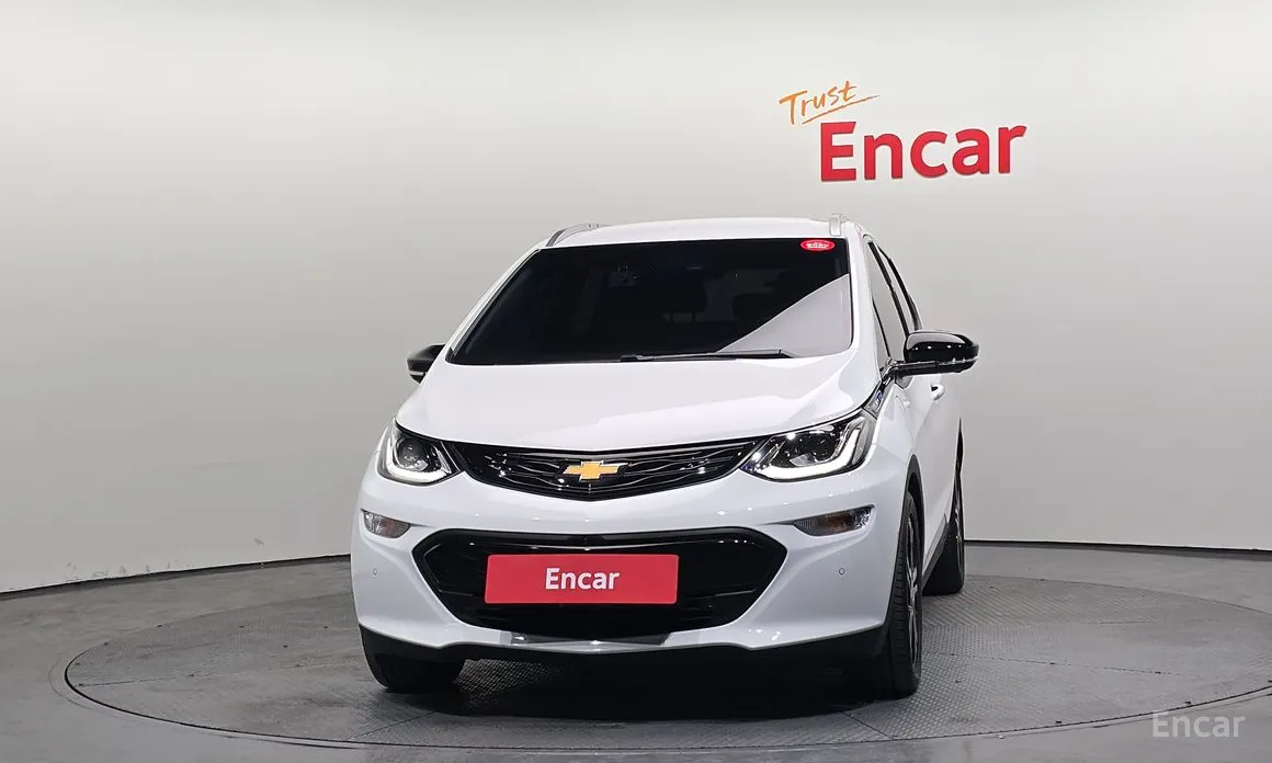 Photo 3 - Chevrolet Bolt EV