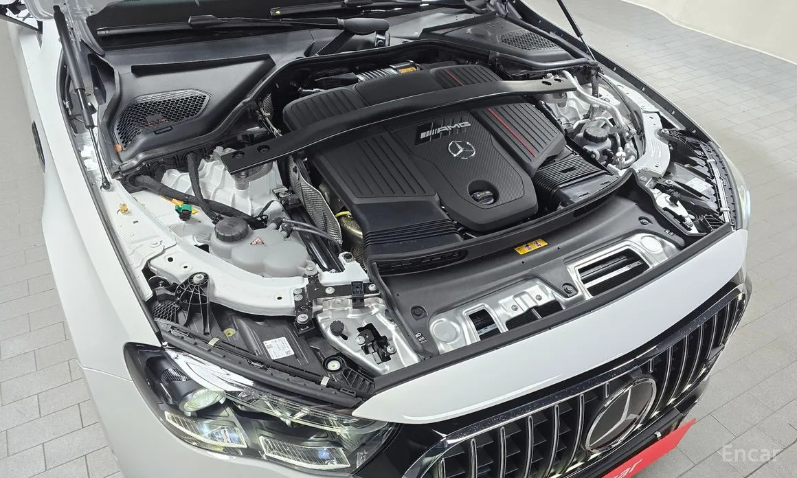 Фото 6 - Mercedes-Benz E-Class