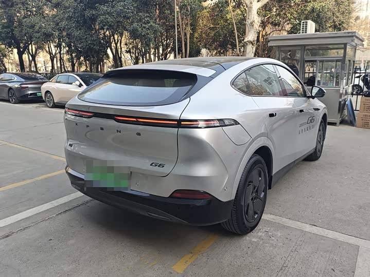 Фото 4 - XPeng G6