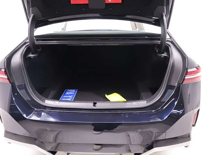 Фото 7 - BMW 5 Series