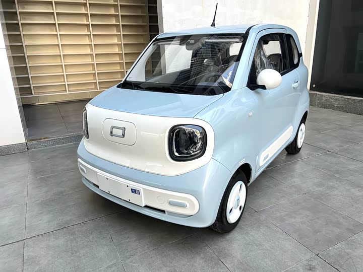 Фото 1 - Bestune Pony