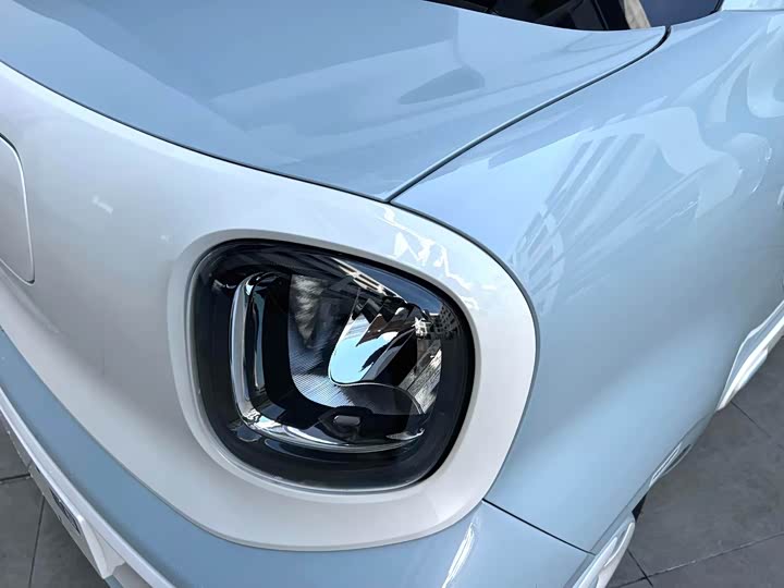 Фото 3 - Bestune Pony