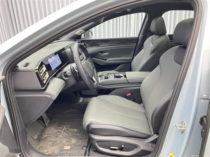 Фото 7 - BYD Qin L