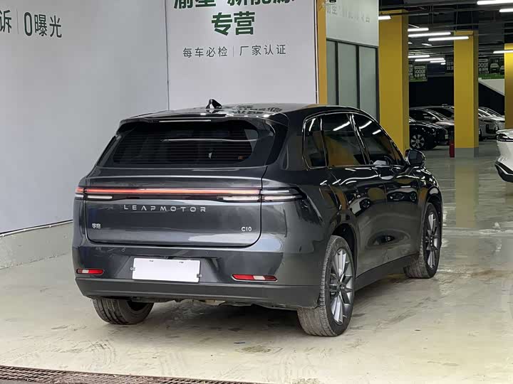 Фото 5 - Leapmotor C10