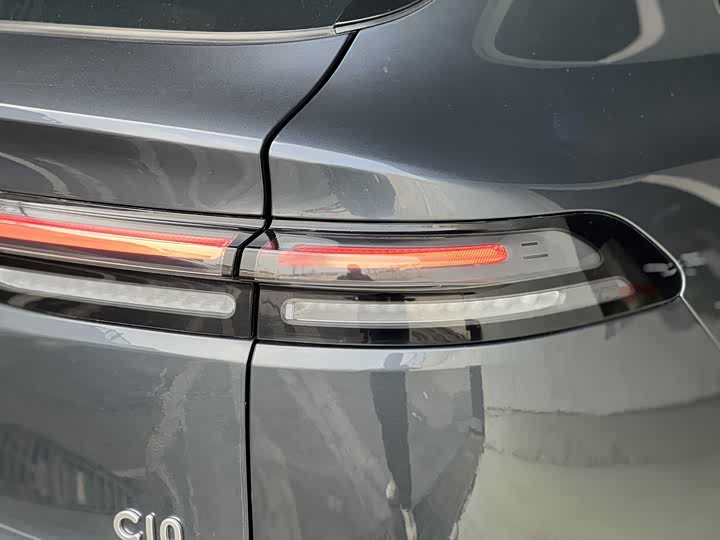 Фото 8 - Leapmotor C10