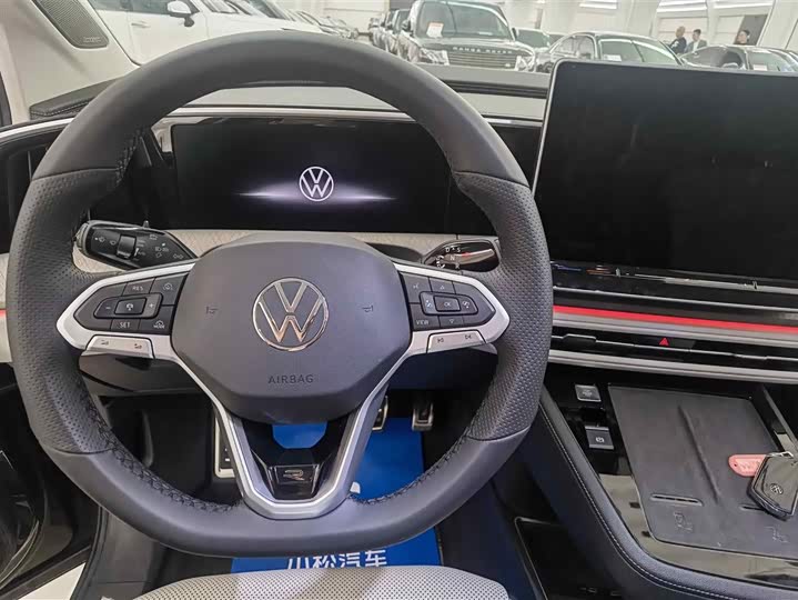 Фото 8 - Volkswagen Talagon