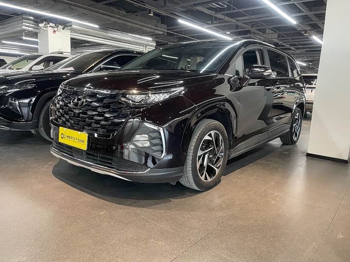 Фото 1 - Hyundai Custo