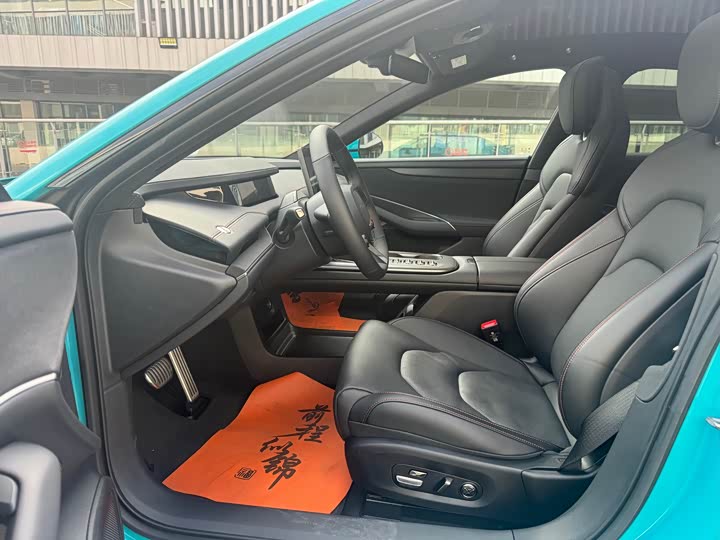 Фото 6 - Xiaomi SU7