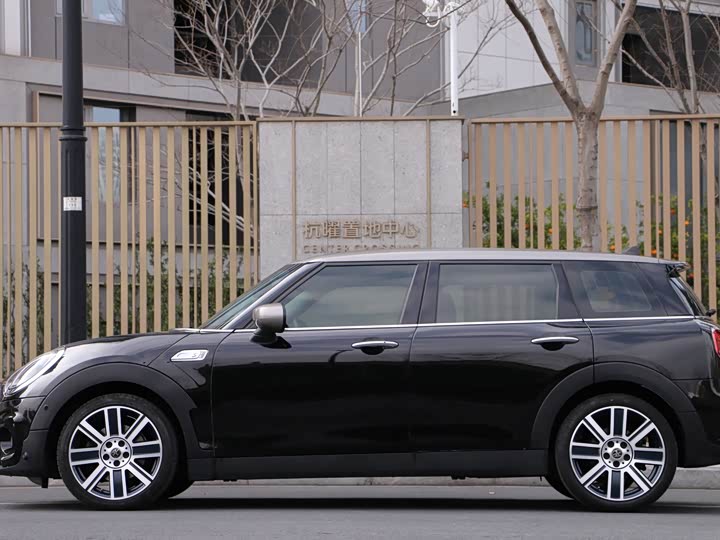 Фото 9 - Mini Clubman