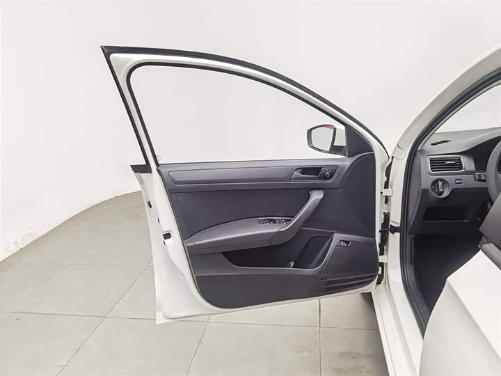 Фото 8 - Volkswagen Santana