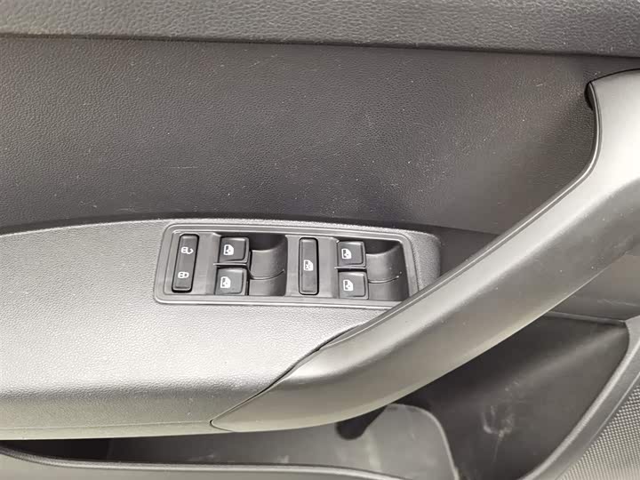 Фото 9 - Volkswagen Santana