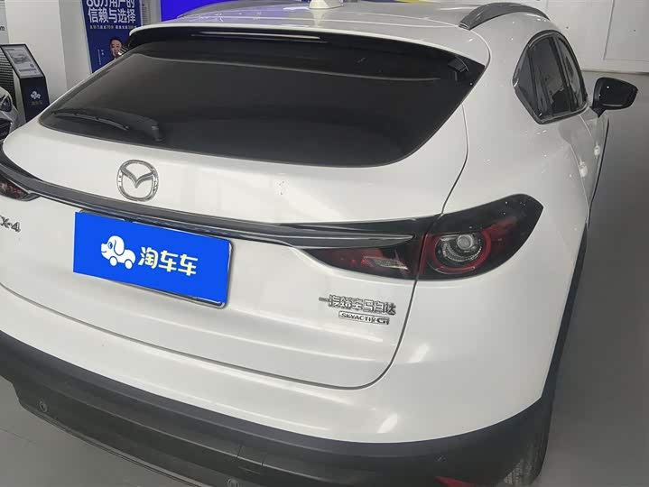 Фото 3 - Mazda CX-4