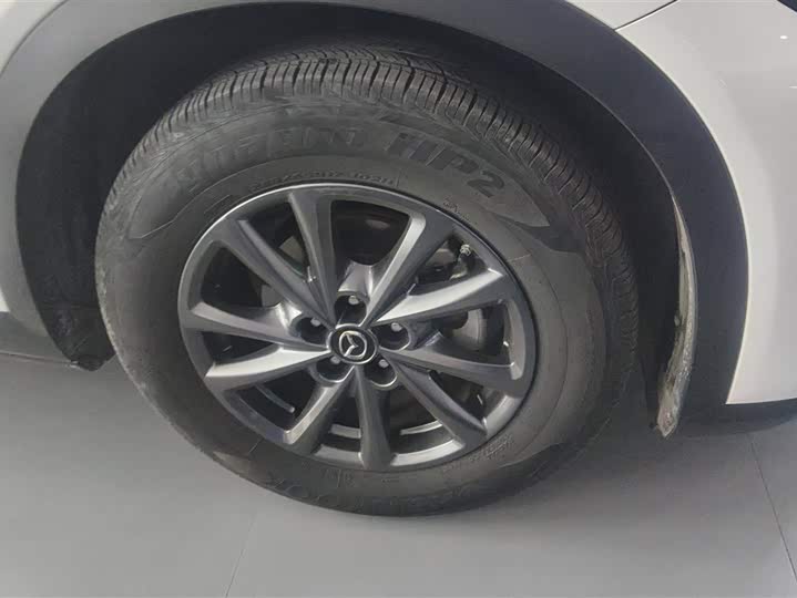 Фото 6 - Mazda CX-4