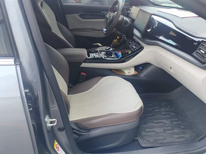 Фото 8 - BYD Qin Plus