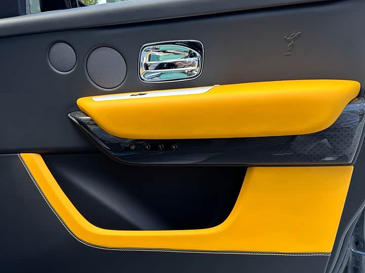 Фото 5 - Rolls-Royce Cullinan