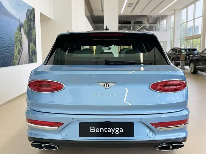 Фото 9 - Bentley Bentayga