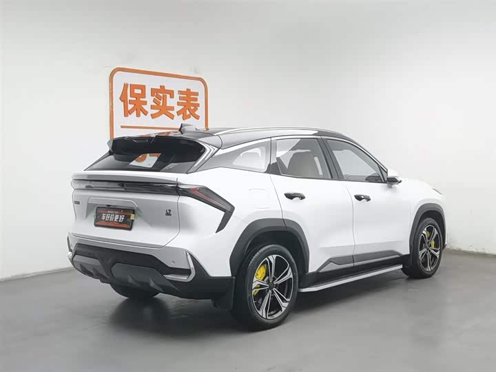 Фото 2 - Geely Galaxy L7