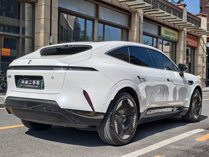 Фото 4 - Avatr 11