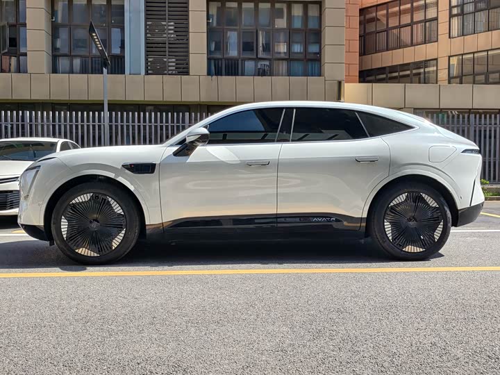 Фото 7 - Avatr 11