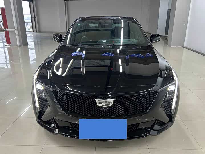 Фото 2 - Cadillac CT5