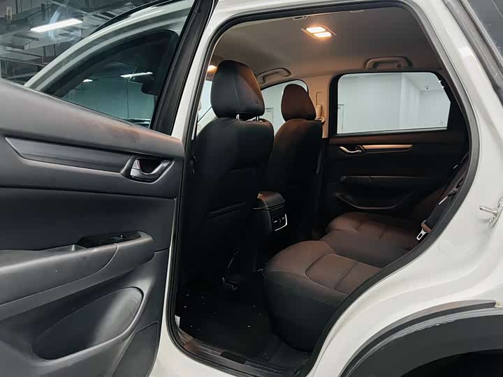 Фото 7 - Mazda CX-5