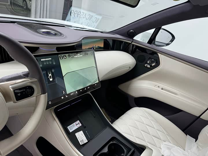 Фото 9 - Avatr 11