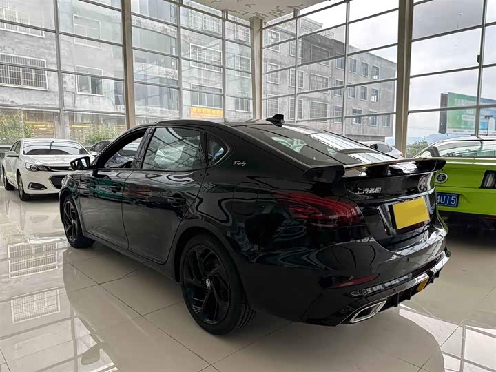 Фото 9 - MG Motor 6