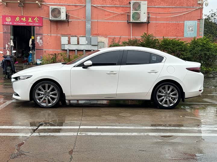 Фото 3 - Mazda 3 (Axela)