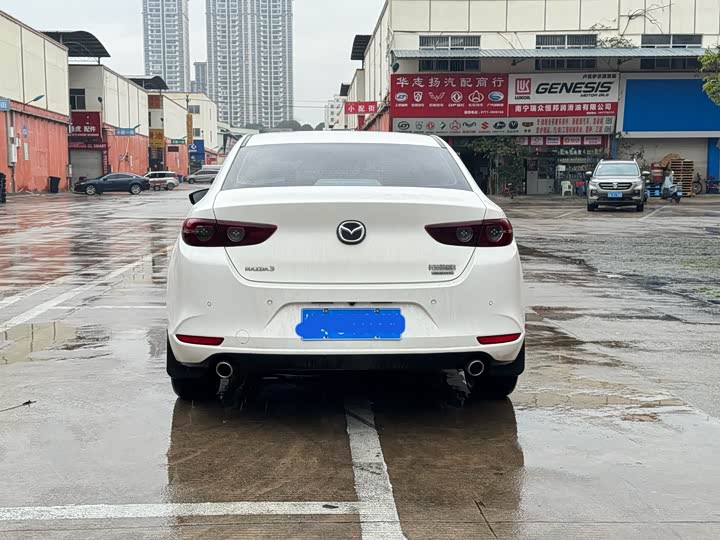 Фото 7 - Mazda 3 (Axela)