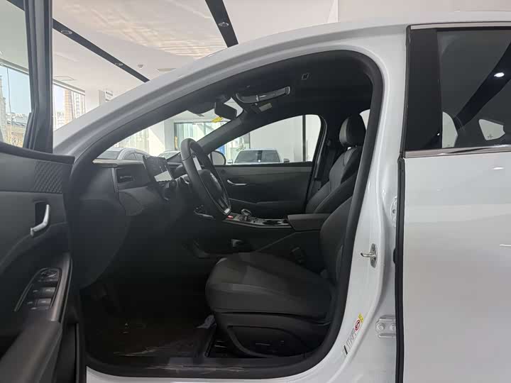 Фото 2 - BYD Qin Plus