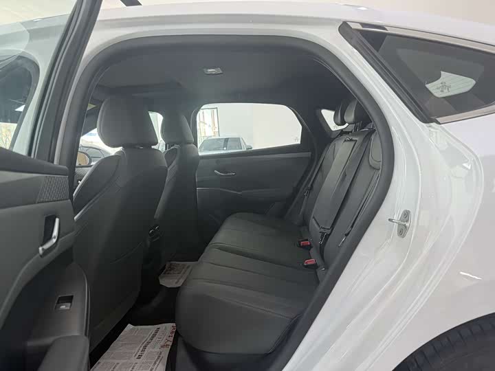 Фото 3 - BYD Qin Plus