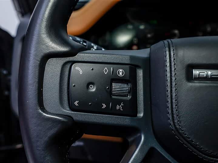 Фото 3 - Land Rover Defender