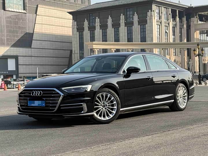 Photo 1 - Audi A8