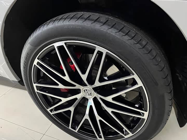 Фото 4 - Porsche Macan