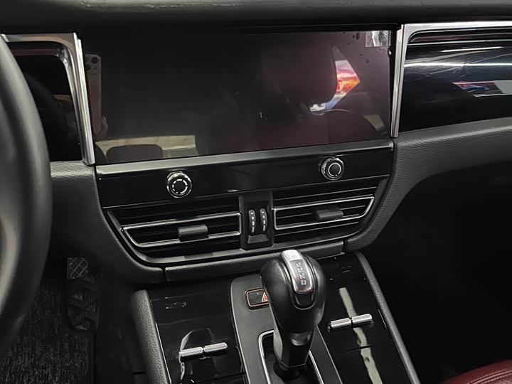 Фото 5 - Porsche Macan