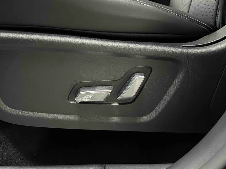 Фото 6 - BYD FangChengBao Titanium 3 (Tai 3)