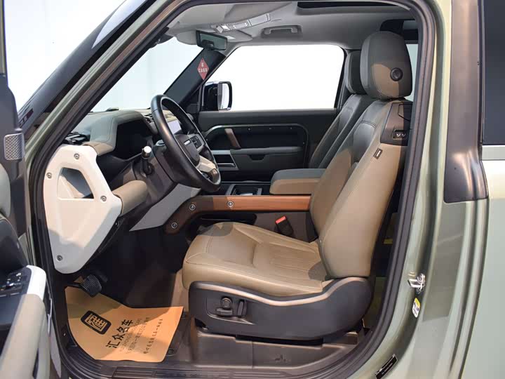 Фото 6 - Land Rover Defender