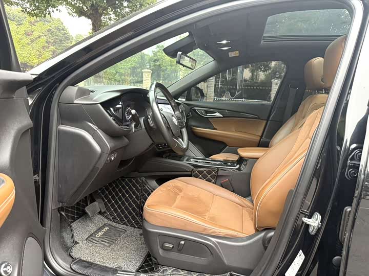 Фото 8 - Buick Envision Plus