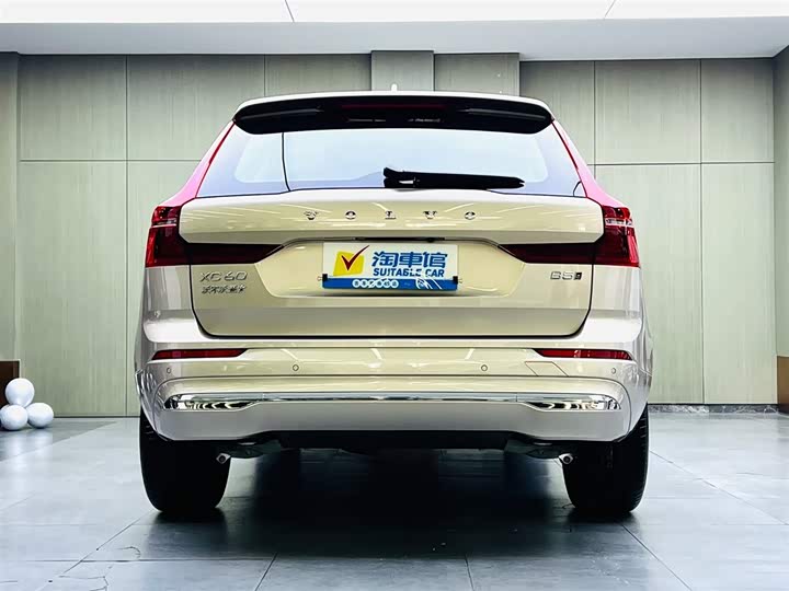 Фото 5 - Volvo XC60
