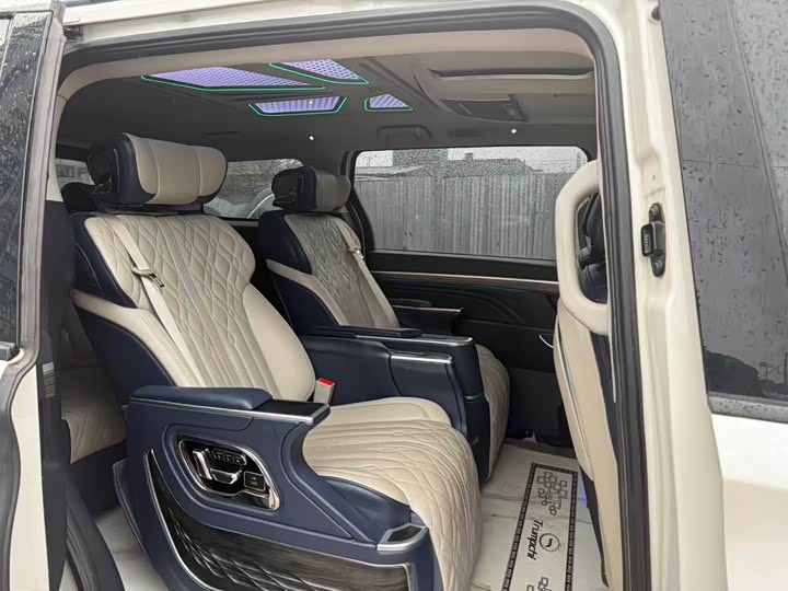 Фото 8 - GAC Trumpchi M8