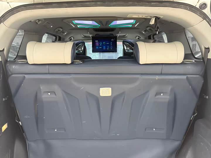 Фото 9 - GAC Trumpchi M8