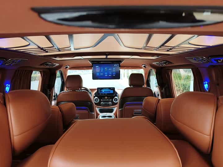 Фото 6 - Mercedes-Benz Vito