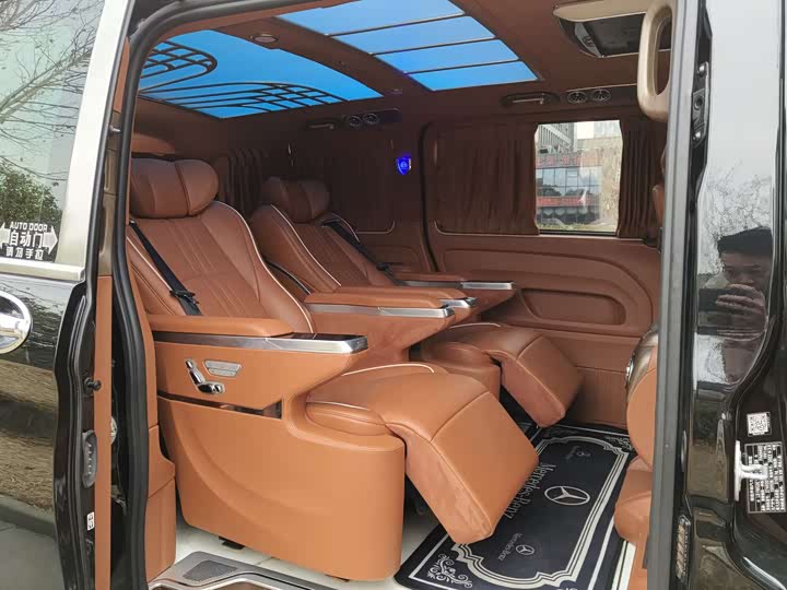 Фото 8 - Mercedes-Benz Vito