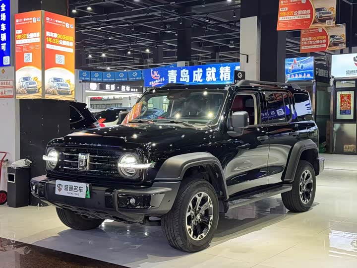 Фото 1 - Tank 300 Hybrid