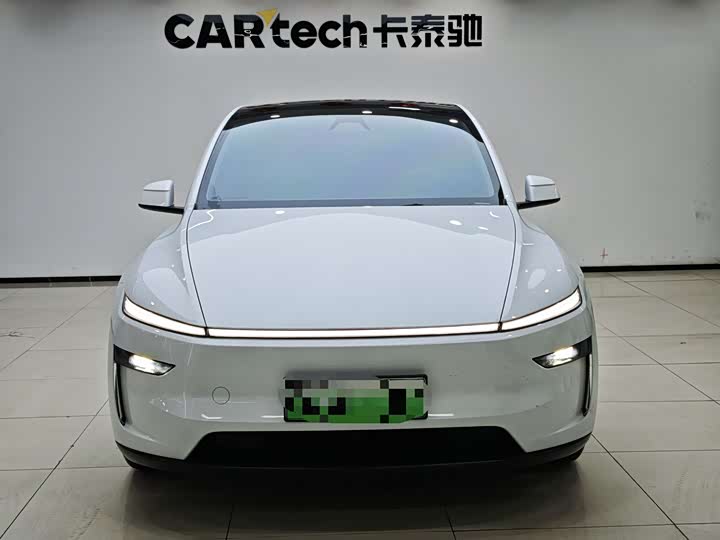 Фото 2 - Tesla Model Y