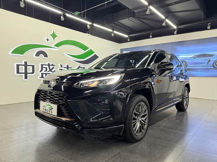 Фото 1 - Toyota Wildlander