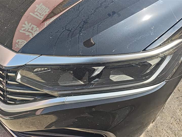 Фото 5 - Volkswagen Passat Hybrid