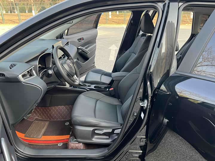 Фото 7 - Toyota Frontlander